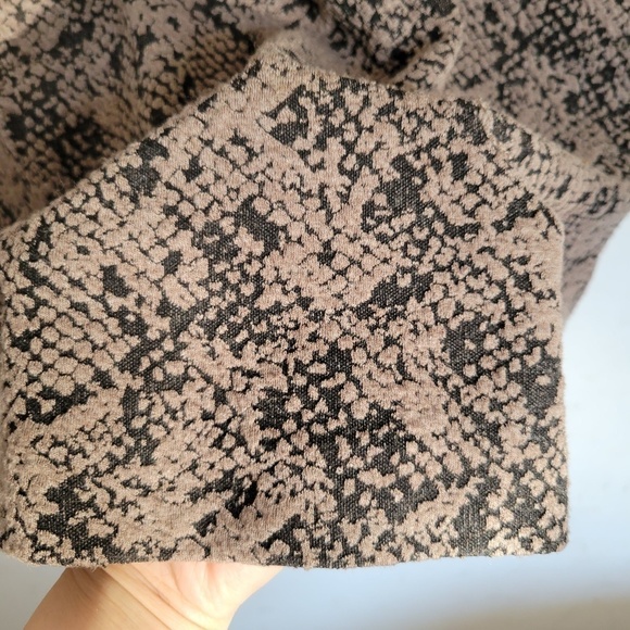 Calvin Klein Cap Sleeve Knit Textured Tan Sheath Career Dress Size Medium - Picture 4 of 12